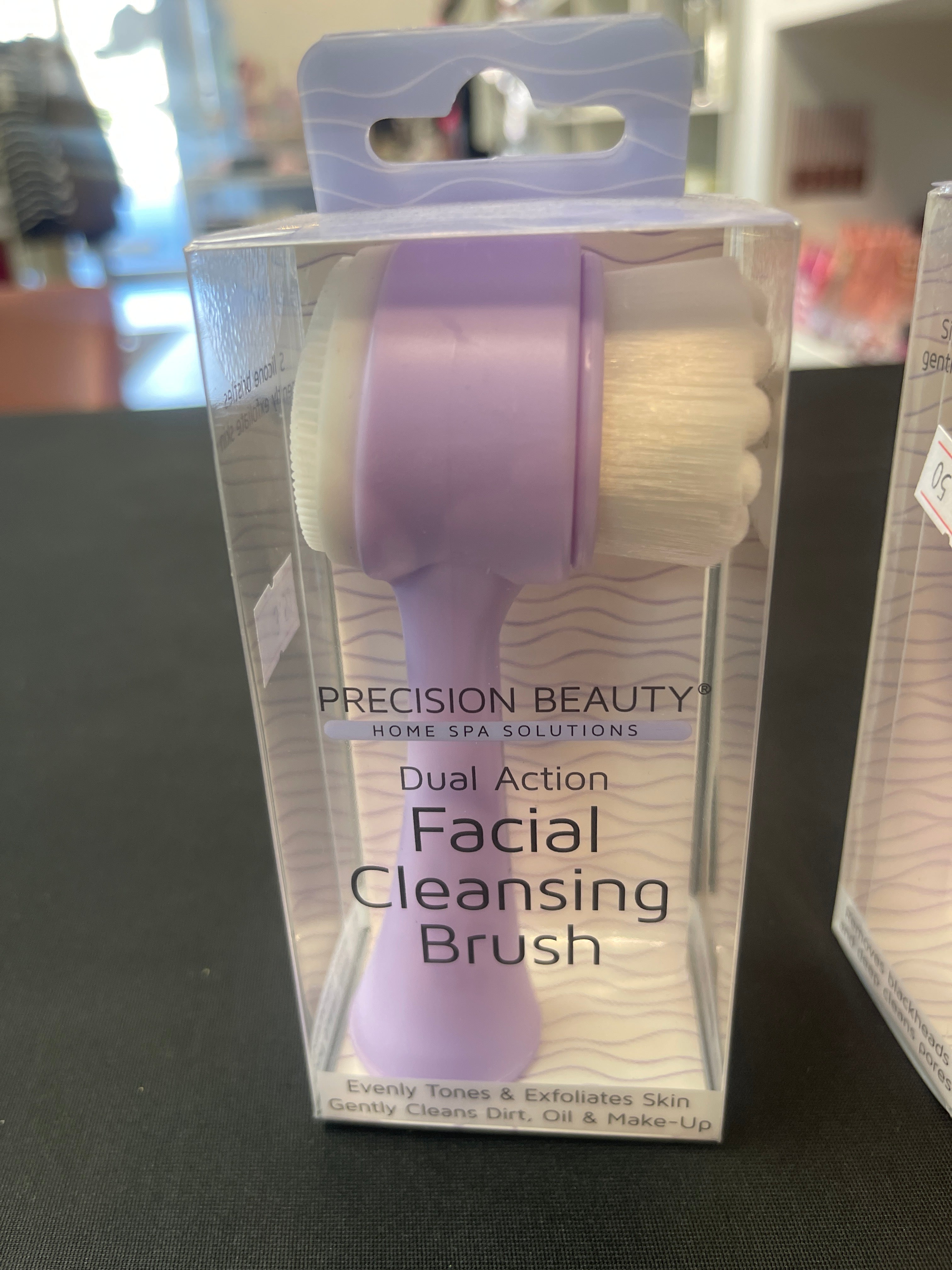 Facial cleansing Brush